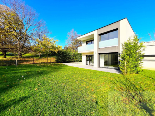 Maison à  Tresserve (73100), 5 pièces