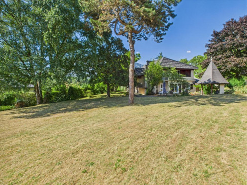 Maison à  Sainte-Hélène-du-Lac (73800), 7 pièces