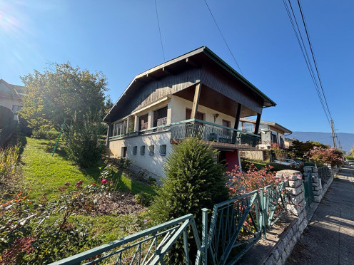 Maison à La Motte-Servolex (73290), 5 pièces