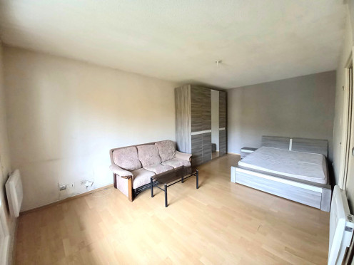 Appartement à La Motte-Servolex (73290), 1 pièces