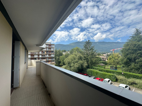 Appartement à La Motte-Servolex (73290), 4 pièces