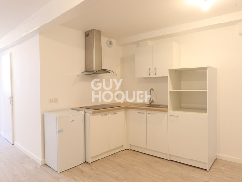 Appartement à  Chambéry (73000), 2 pièces