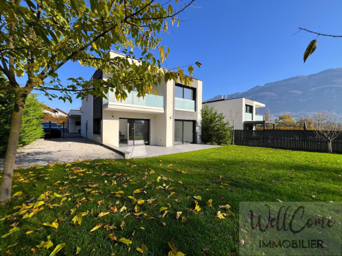 Maison à  Aix-les-Bains (73100), 5 pièces