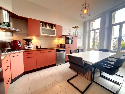 Appartement à  Aix-les-Bains (73100), 3 pièces