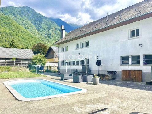 Maison à  Argentine (73220), 10 pièces