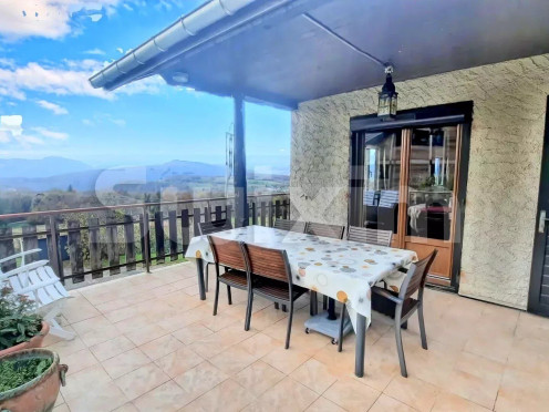 Maison à  Montcel (73100), 7 pièces