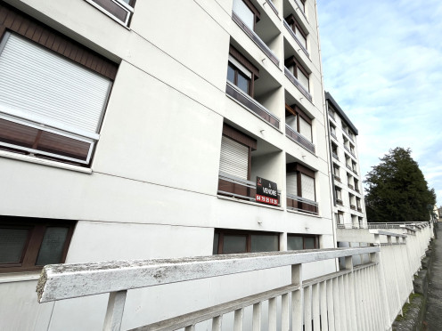 Appartement à  Aix-les-Bains (73100), 1 pièces