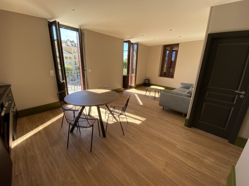 Appartement à  Aix-les-Bains (73100), 2 pièces
