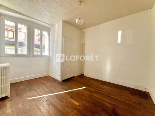 Appartement à  Chambéry (73000), 2 pièces