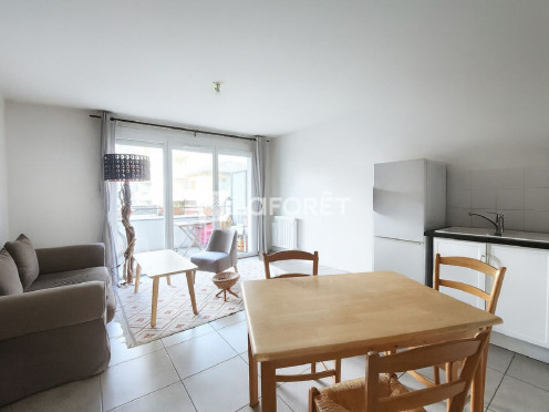 Appartement à  Chambéry (73000), 2 pièces