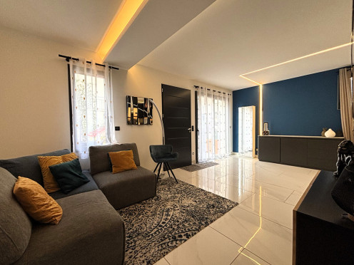 Appartement à  Saint-Jeoire-Prieuré (73190), 3 pièces