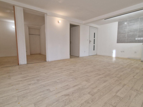 Appartement à  Aix-les-Bains (73100), 2 pièces