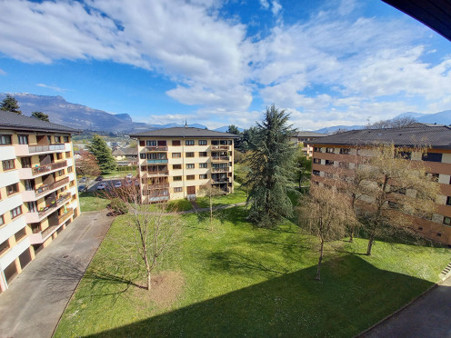 Appartement à La Motte-Servolex (73290), 4 pièces