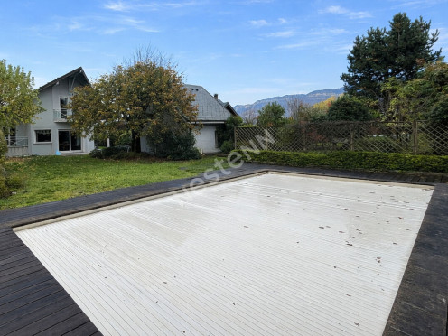 Maison à La Motte-Servolex (73290), 5 pièces