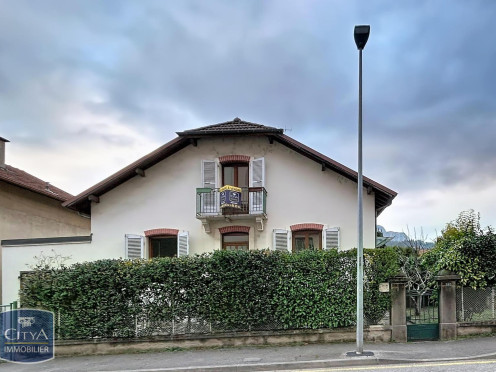 Maison à  Chambéry (73000), 6 pièces