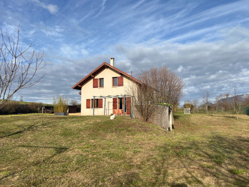 Maison à  Traize (73170), 4 pièces