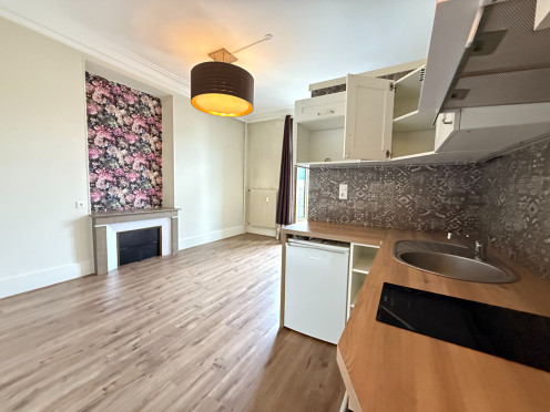 Appartement à  Aix-les-Bains (73100), 1 pièces