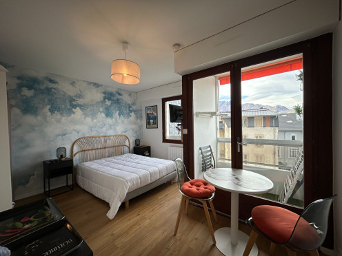 Appartement à  Aix-les-Bains (73100), 1 pièces