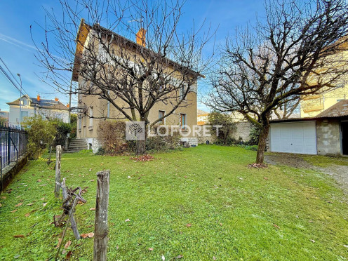 Appartement à  Chambéry (73000), 3 pièces