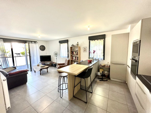 Appartement à  Aix-les-Bains (73100), 3 pièces