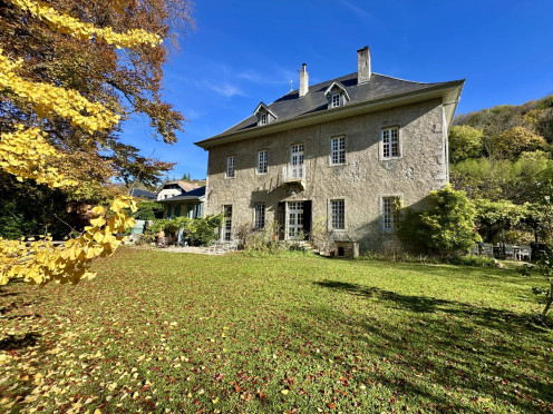 Maison à  Chambéry (73000), 10 pièces