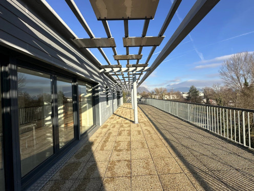 Appartement à Le Bourget-du-Lac (73370), 4 pièces