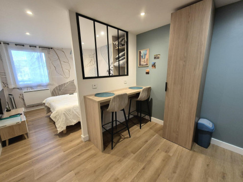 Studio à  Chambéry (73000), 1 pièces