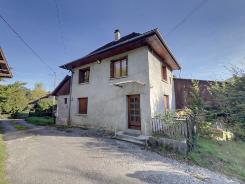 Maison à  Saint-Béron (73520), 4 pièces