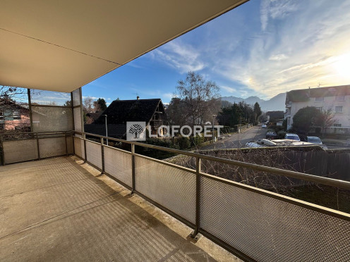 Appartement à  Chambéry (73000), 3 pièces