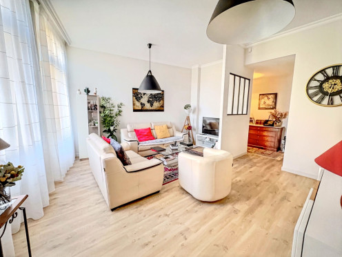 Appartement à  Aix-les-Bains (73100), 3 pièces