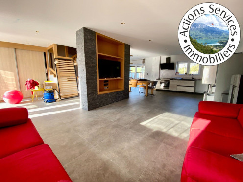 Maison à  Lépin-le-Lac (73610), 4 pièces