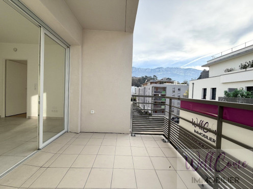 Appartement à  Aix-les-Bains (73100), 2 pièces
