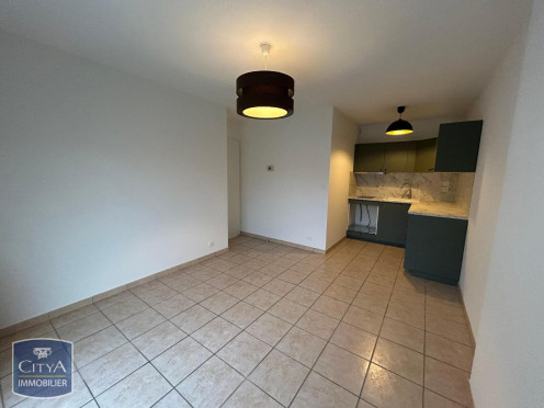 Appartement à  Chambéry (73000), 2 pièces