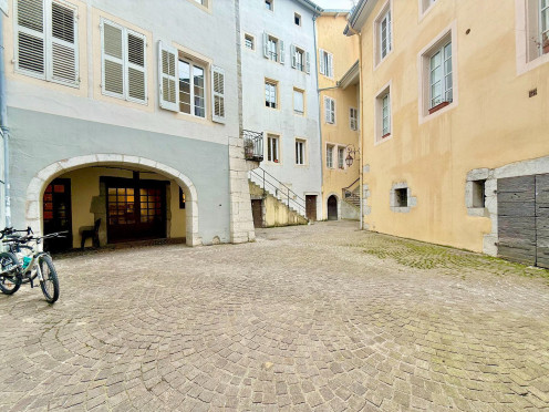 Appartement à  Chambéry (73000), 2 pièces