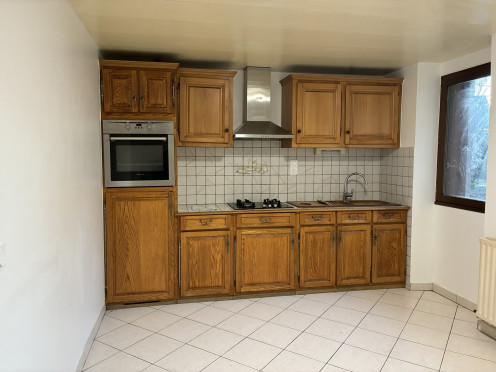 Maison de village à  Fréterive (73250), 3 pièces