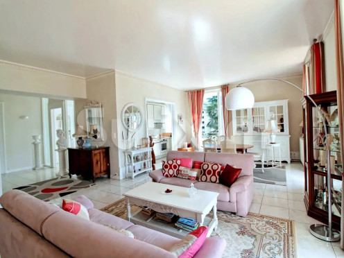 Appartement à  Aix-les-Bains (73100), 4 pièces