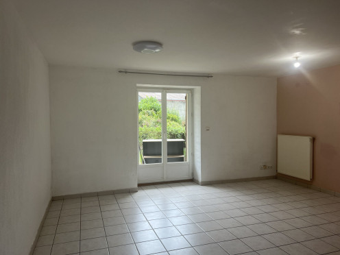 Appartement à  Bourgneuf (73390), 3 pièces