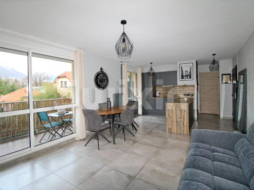 Appartement à  Chambéry (73000), 2 pièces