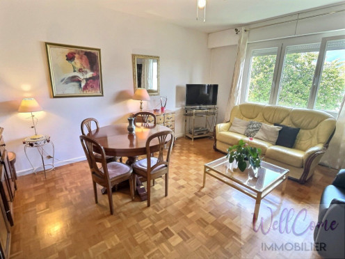 Appartement à  Aix-les-Bains (73100), 3 pièces