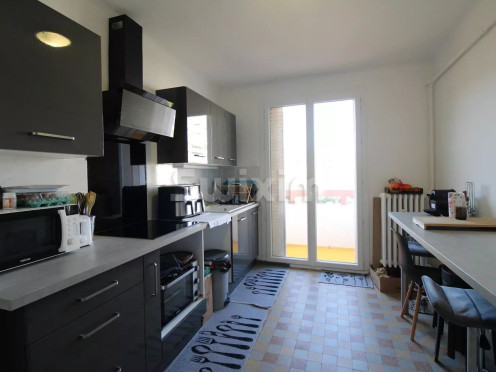 Appartement à  Chambéry (73000), 3 pièces