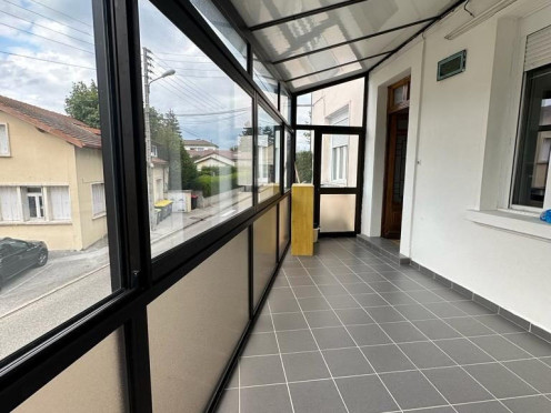 Maison à  Oyonnax (01100), 8 pièces