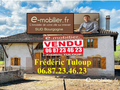 Maison à  Charlieu (42190), 8 pièces