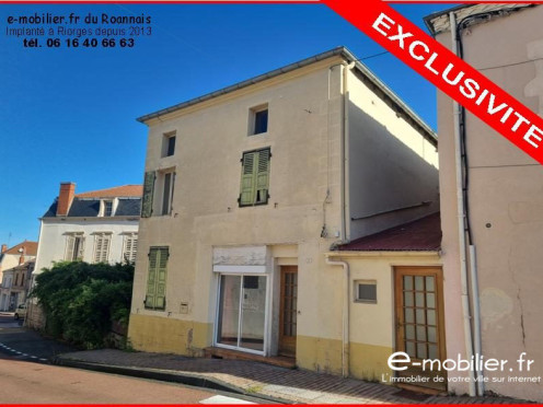 Maison à  Saint-Martin-d'Estréaux (42620), 5 pièces