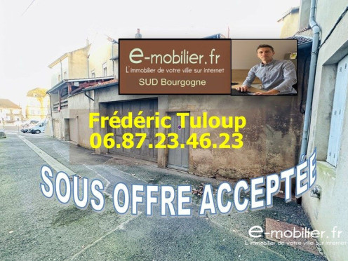 Parking à  Marcigny (71110),  pièces