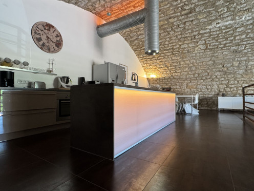 Appartement à  Aix-les-Bains (73100), 4 pièces