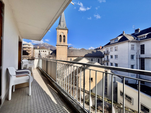 Appartement à  Chambéry (73000), 2 pièces