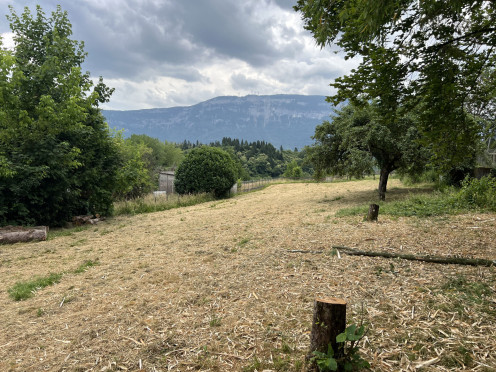 Terrain à  Dullin (73610),  pièces