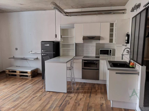 Appartement à  Chambéry (73000), 2 pièces