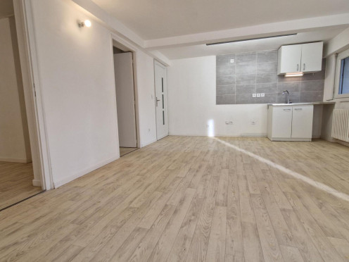 Appartement à  Aix-les-Bains (73100), 2 pièces