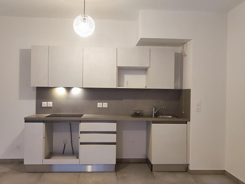 T3 à  Chambéry (73000), 3 pièces